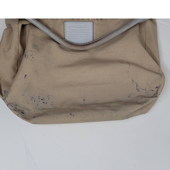 Coach BLEECKER PEBBLED LEATHER SULLIVAN HOBO (COACH F31623) SILVER/SOAPSTONE - Picture 14 of 14